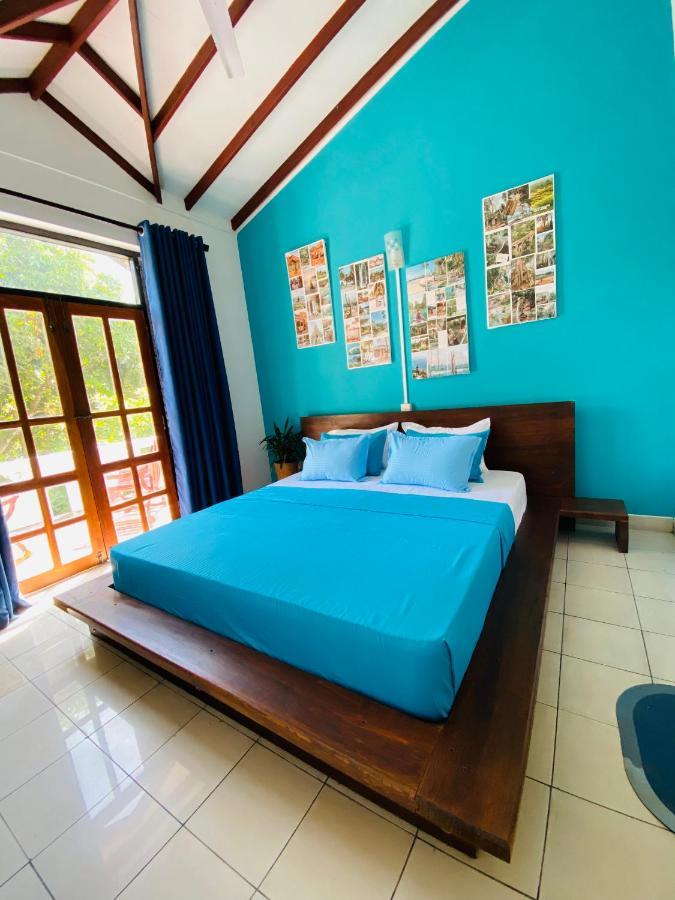 Surf N Spice - Hiriketiya Hotel Диквела Екстериор снимка