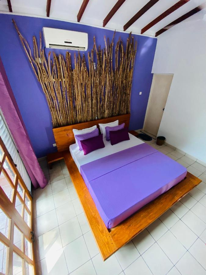 Surf N Spice - Hiriketiya Hotel Диквела Екстериор снимка